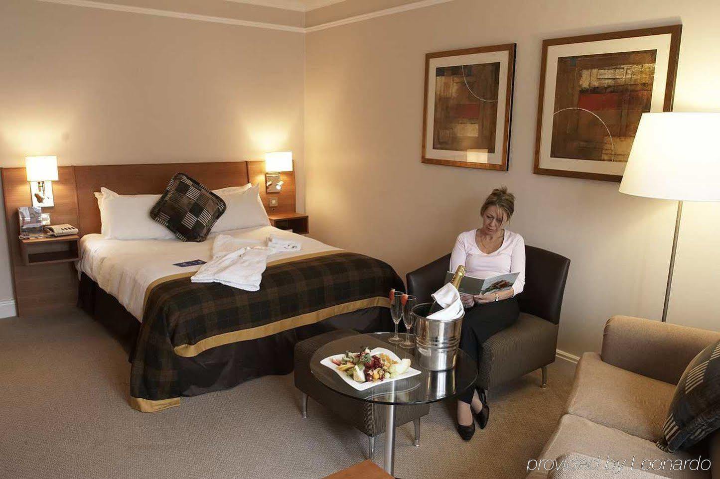 Hilton Leicester Hotel Стая снимка